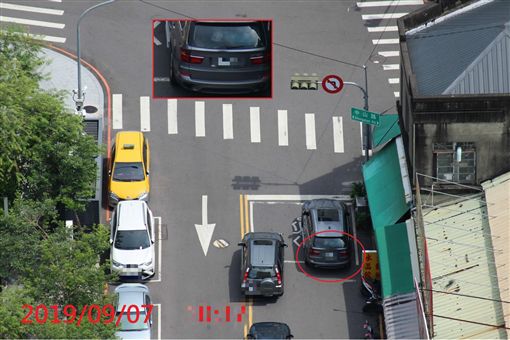 檢舉魔人30樓大砲拍車牌 網看傻眼(圖/翻攝自路安專案臉書)