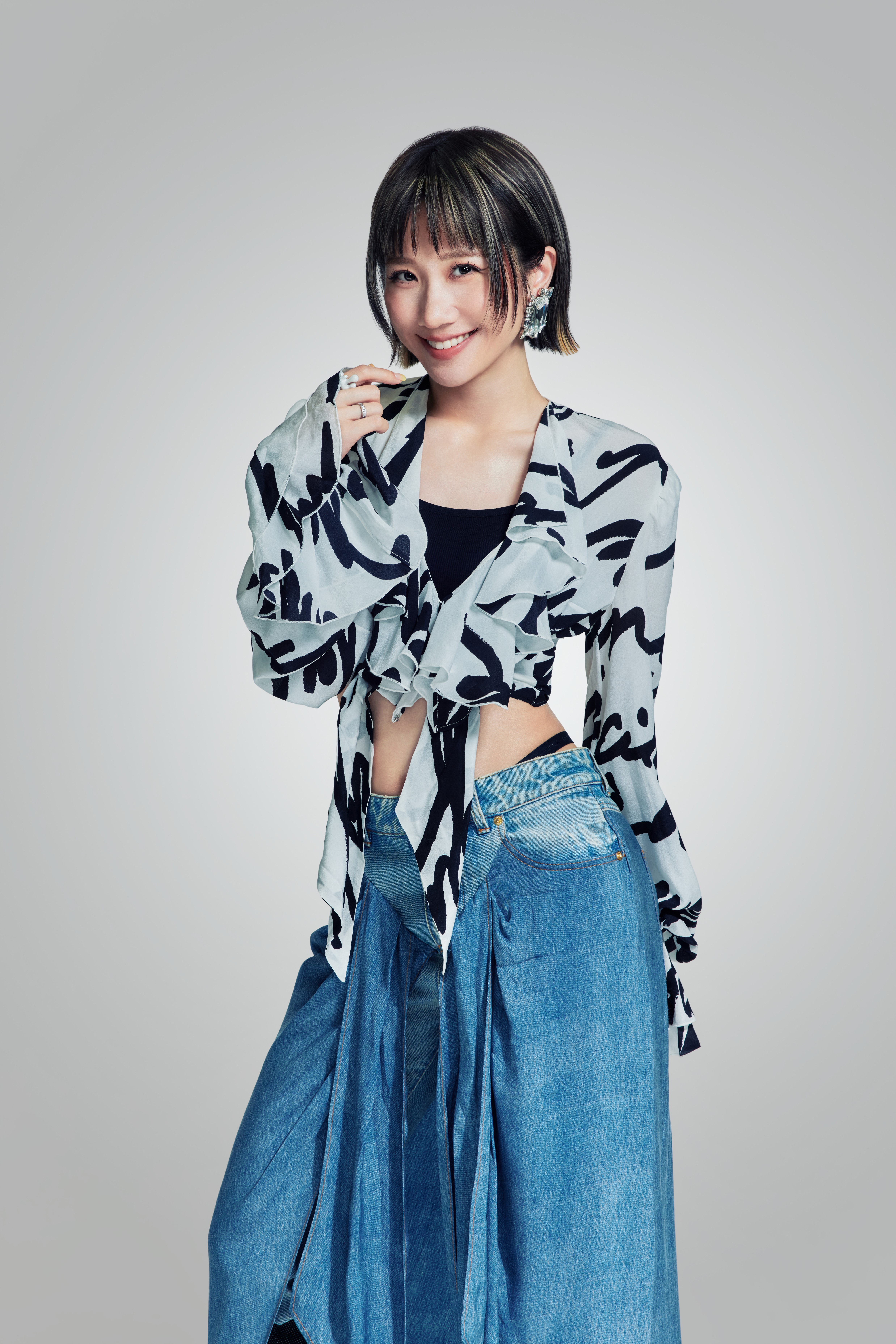 Lulu 黃路梓茵