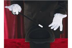 走了洪案與狂犬，又來鮮奶危安！你就是這樣被耍的