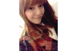 每天練舞大小腿肌肉越來越結實嘍