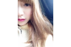 趁假日來修頭染?，你們呢？下雨天是不是都窩在家裡阿？？