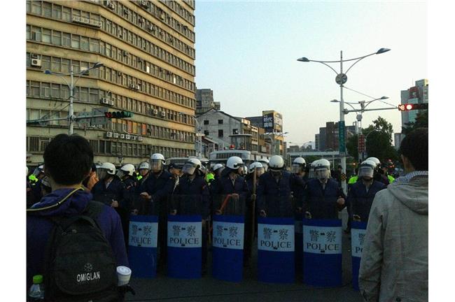 警民衝突　台大校長：應遵循法治精神