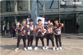 Color Boyz首登小巨蛋 獲得滿堂彩