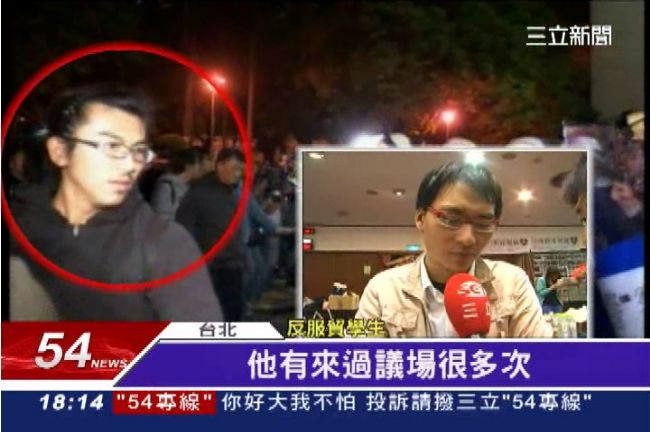 「髮箍哥」肉身擋衝突　學生讚有勇氣