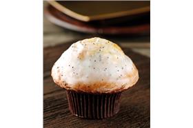 星巴克販售的低脂檸檬罌粟籽鬆餅（Skinny Lemon & Poppyseed Muffin）。（圖／翻攝自英國星巴克官網）