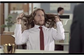 巴西創意洗髮精廣告（圖／翻攝自Youtube）