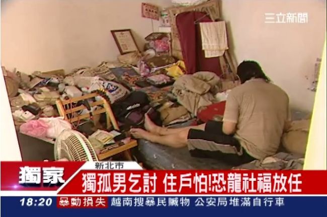 獨孤男乞討住戶怕　社福人員膚淺探視