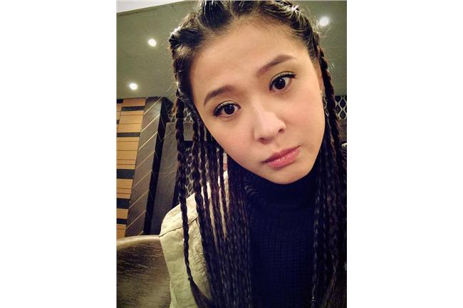 來來姐結婚了！去年九月升格議長夫人