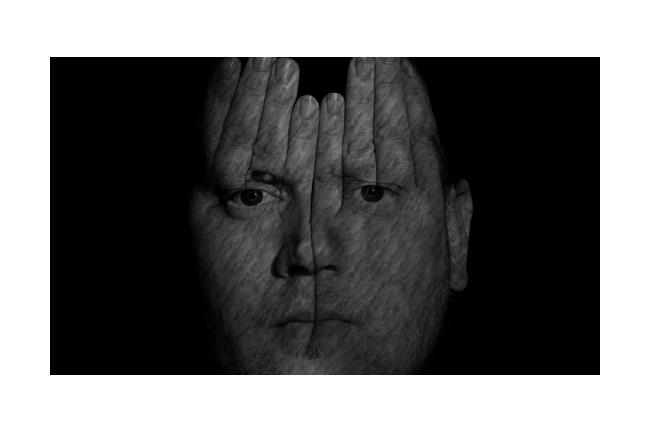 不懂「踝」怎麼唸的人，變成當紅作家