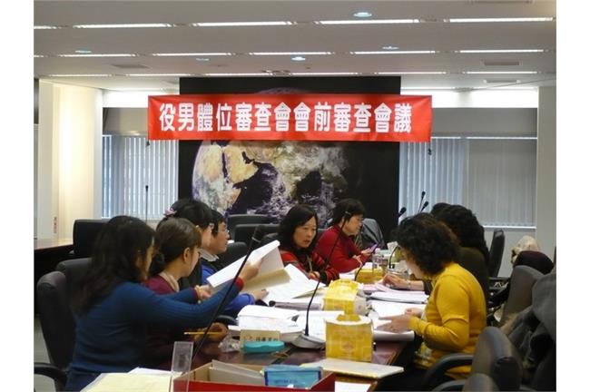 子癱妻亡　老農歎：當兵兩次毀我全家