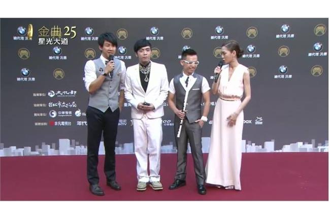 星光大道／楊千霈優雅長禮服展女人味