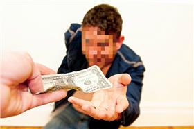 啃老族／flickr（https://farm4.staticflickr.com/3152/5747629074_d484394fa5.jpg）