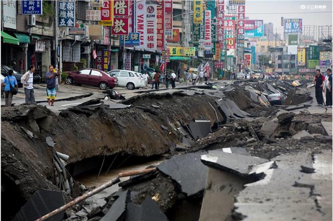 氣爆送暖　在台陸企業捐助1709萬