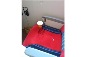 普悠瑪號漏水（批踢踢實業坊）