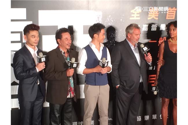 盧貝松為《露西》首映會訪台：回家了