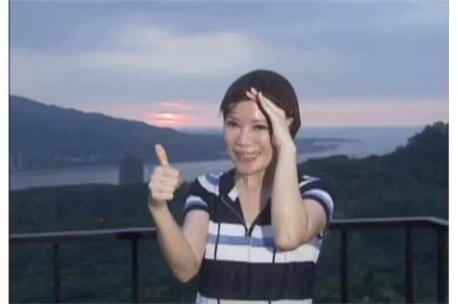 陳雅琳點名邱毅、金正恩響應潑冰水