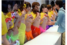 好色救地球／微博