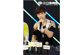 Super junior M成員Henry上完全娛樂／三立