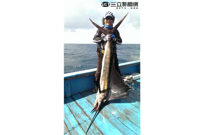 沈文程降伏南海大物　過程怵目驚心
