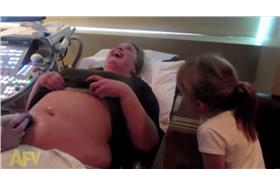 媽媽把嬰兒吃掉了