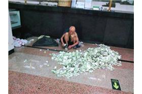 乞丐_中國新京報