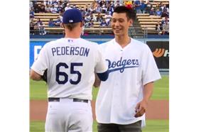 圖／取自洛杉磯湖人臉書