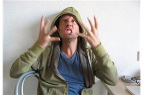 PTT熱文／嗆我夠了沒！鄉民最中肯的「魯蛇金句」（創意標識設計）