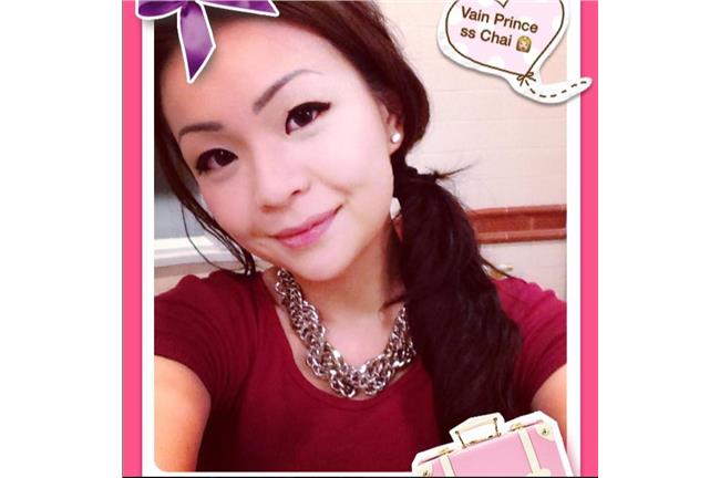 梁振英女挑釁佔中人士　嗆有種來打我