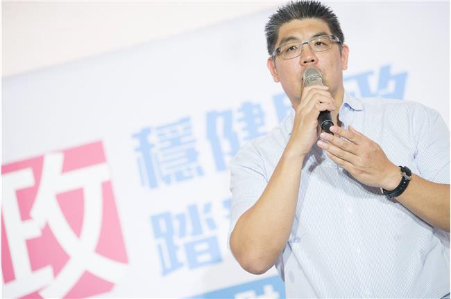 影／連勝文徵歌　網友獻唱「寶貝」