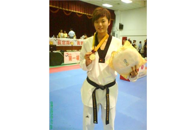 跆拳道女將莊佳佳不敵中國再添一面銅牌