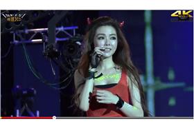 謝金燕麥克風被切掉(Youtube)