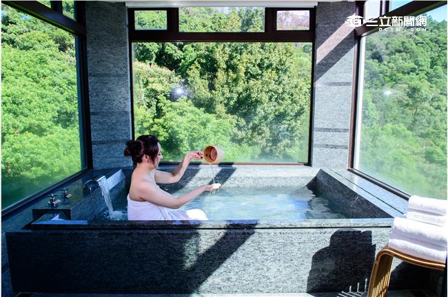 《愛玩客雜誌》入秋暖暖泡湯去～