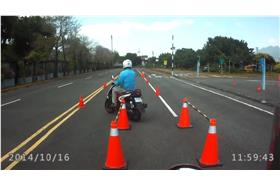 新式路考 (youtube)