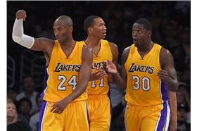 左為Kobe Bryant（圖／美聯社／達志影像）