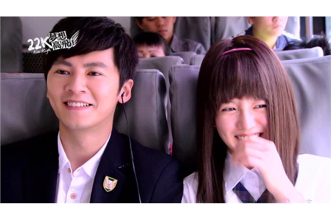 分手情侶巧遇　李國毅虐心狂奔追瑤瑤