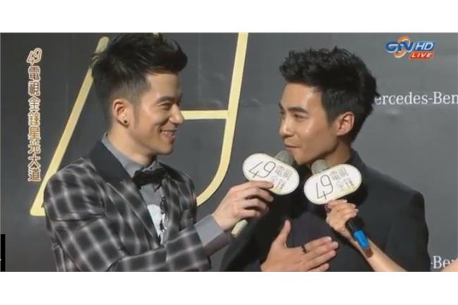 星光大道／是元介一身黑色勁裝帥翻