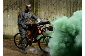 喪屍自行車/翻攝自英國《都市報》