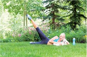 橄欖球啦啦隊美女莎塔克Molly Shattuck(http://mollyshattuck.com/)