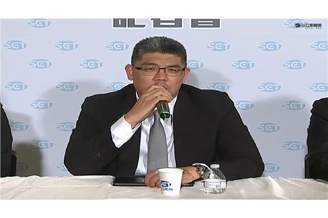 公民提問挨轟　連：這是柯營要求的