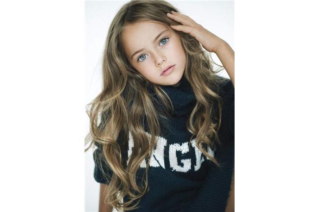 8歲俄羅斯萌女　殺傷力超強大！