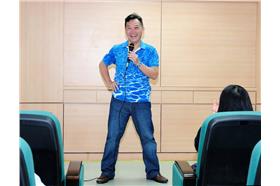 空大教授沈中元-臉書