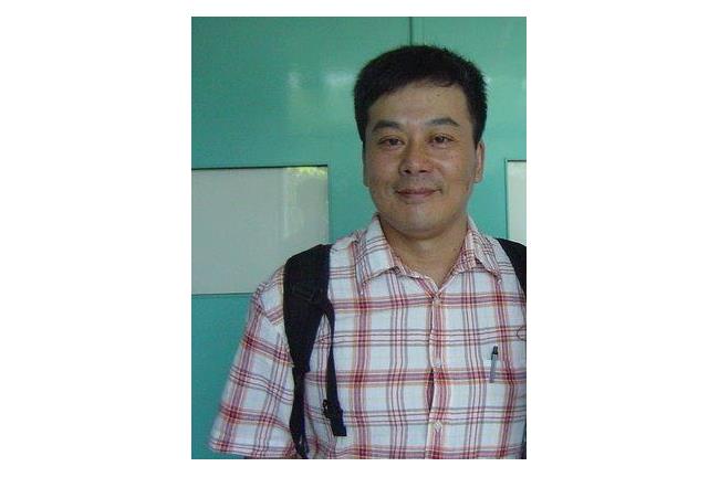 心疼勝文被霸凌　董智森：網友不要臉