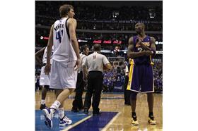 Dirk Nowitzki與Kobe Bryant（圖／美聯社／達志影像）