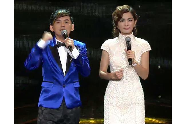 金馬／Ella一秒變人妻嬌喊：腦公