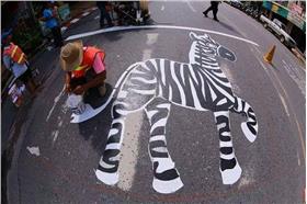 斑馬線_泰國《COCONUTS BANGKOK》網站