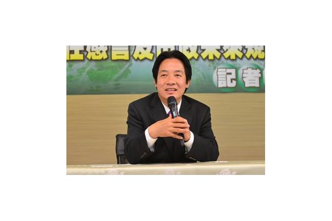 賴神邀柯P南北合作　網友：醫龍連線