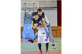 曾沛慈　汪東城