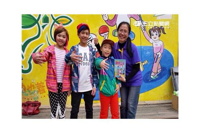 兒童天團超人氣　粉絲見偶像激動落淚