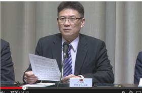 孫立群_翻攝自政院開麥啦