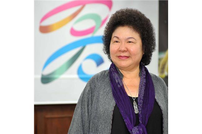 再三拜託了！陳菊寫信盼江蕙再加高雄場